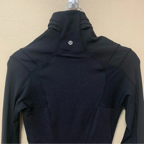 Lululemon Bhakti Yoga Jacket in Black Size 2 - Picture 13 of 16